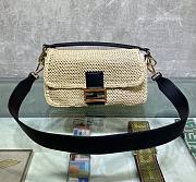 Fendi Baguette white leather medium raffia trap bag - 1