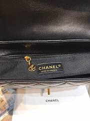 Chanel Flap Bag Gold Hardware Large 33cm - 2