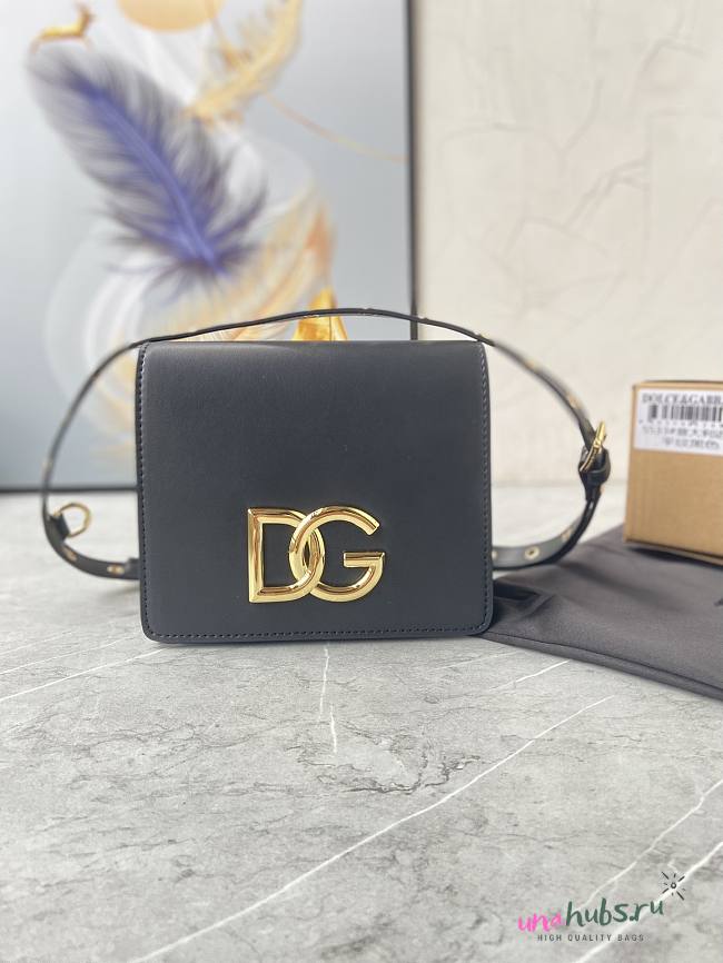 DG Logo mini black leather shoulder bag - 1