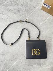 DG Logo mini black leather shoulder bag - 2