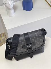 Louis Vuitton Saumur Messenger Bag - 3