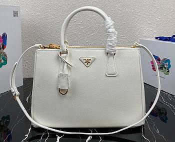 Prada galleria large 3949