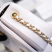 Chanel Shiny Quilted Lambskin Flap Bag White  - 6