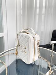 Chanel vanity phone case white - 3