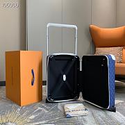 Louis Vuitton Horizon55 blue luggage  - 3