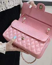 Chanel iridescent pink flap bag 25cm - 3