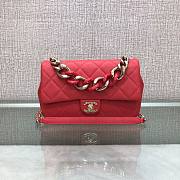 Chanel black big chain flap bag in red lampskin - 1