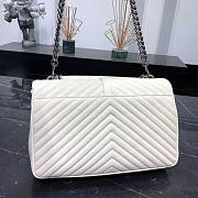 YSL LARGE COLLEGE BAG IN WHITE MATELASSÉ LEATHE SILVER - 2