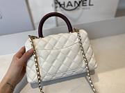 Chanel Coco flap bag white handle 24 cm - 4