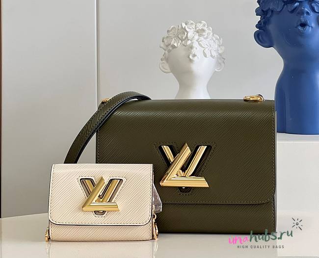 Louis Vuitton Twist PM Epi Green Leather - 1