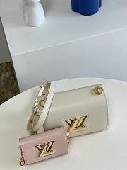 Louis Vuitton Twist PM Cream Epi Leather - 5