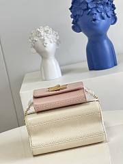 Louis Vuitton Twist PM Cream Epi Leather - 2