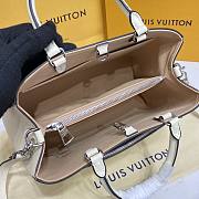 Louis Vuitton Marelle Tote MM White Bag - 4