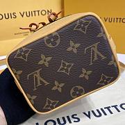 Louis Vuitton mini bucket bag - 5