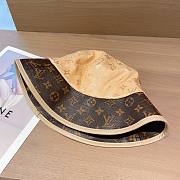 Louis Vuitton Monogram round hat - 2