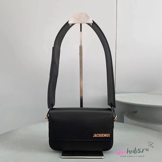 JACQUEMUS Le Carinu black leather shoulder bag - 1