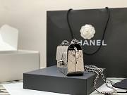 Chanel silver flap bag 18cm - 6