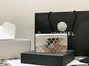 Chanel silver flap bag 18cm - 3