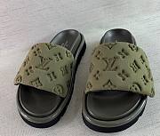 Louis Vuitton slippers 03 - 1