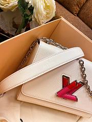 Louis Vuitton Twist MM White Chain Bag - 6