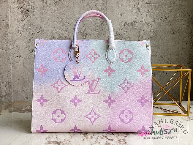 Louis Vuitton Onthego GM pastel 2022 M46076   - 1