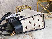 Louis Vuitton On My Side MM M59842  - 4