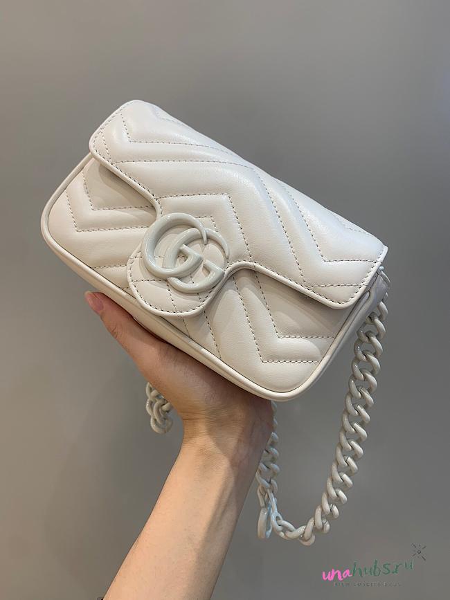 Gucci GG Marmont white belt bag - 1