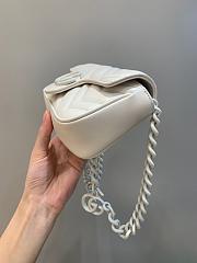 Gucci GG Marmont white belt bag - 5