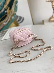 Chanel case pink handle leather bag - 5