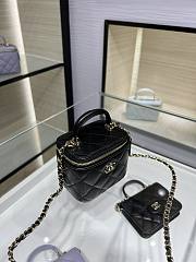 Chanel case black handle leather bag  - 6