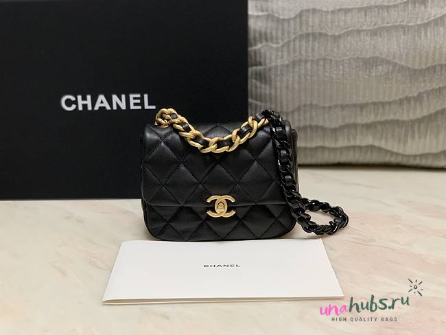 Chanel 19 mini black bag - 1