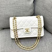 Chanel white leather flap bag - 1