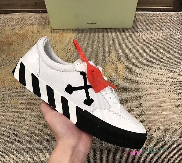 Off-White Low Top Stripe Sneakers  - 1