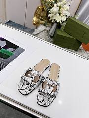 Gucci GG snake skin slippers - 4