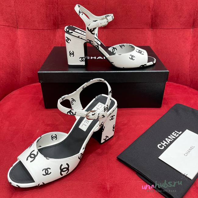 Chanel CC white black heels 8cm - 1