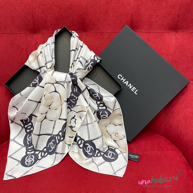 Chanel scarf 90 - 1