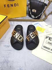 Fendi slippers 02 - 1