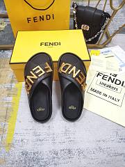 Fendi slippers 02 - 2