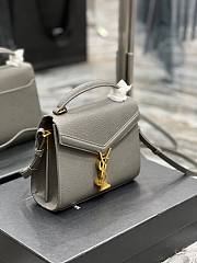 YSL Cassandra medium chain grey bag - 3