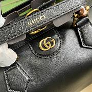 GUCCI DIANA Black Leather Crossbody Bag - 2