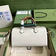 GUCCI DIANA White Leather Crossbody Bag - 2