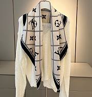Louis Vuitton white scarf 90 - 1