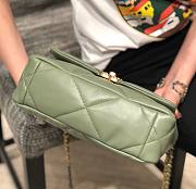 Chanel 19 large green flap bag  - 4