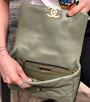 Chanel 19 large green flap bag  - 3