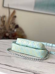 Louis Vuitton Multi Pochette Light Blue  - 4