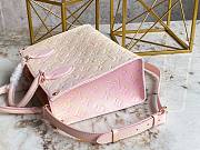 Louis Vuitton Onthego Light Pink PM - 3