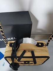 Chanel CC Filigree Vanity Case Bag Beige Grained Calfskin A93343 - 4