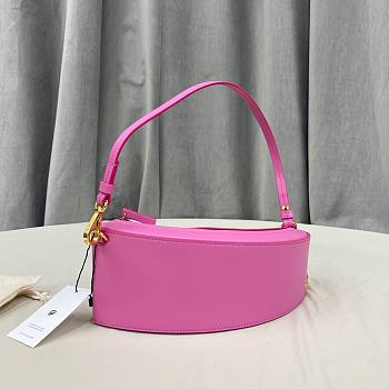 Jacquemus pink leather shoulder bag