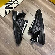 Fendi men sneaker 02 - 2