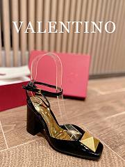 Valentino gold black heels - 4